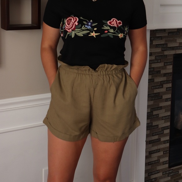 ✨Last 1✨Linen Shorts - Picture 3 of 6